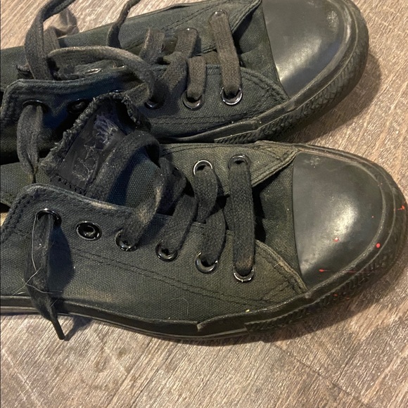 Converse Men's Black Canvas Sneakers - Picture 6 of 6